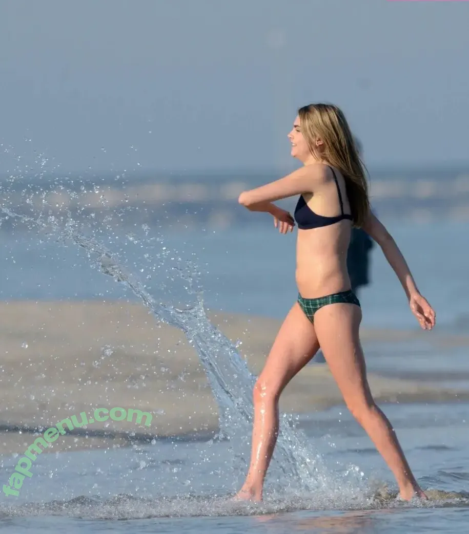 Cara Delevingne nude photo #2689 (caradelevingne)