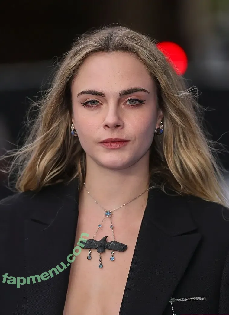 Cara Delevingne nude photo #2753 (caradelevingne)
