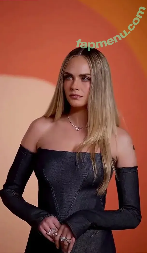 Cara Delevingne nude photo #2767 (caradelevingne)