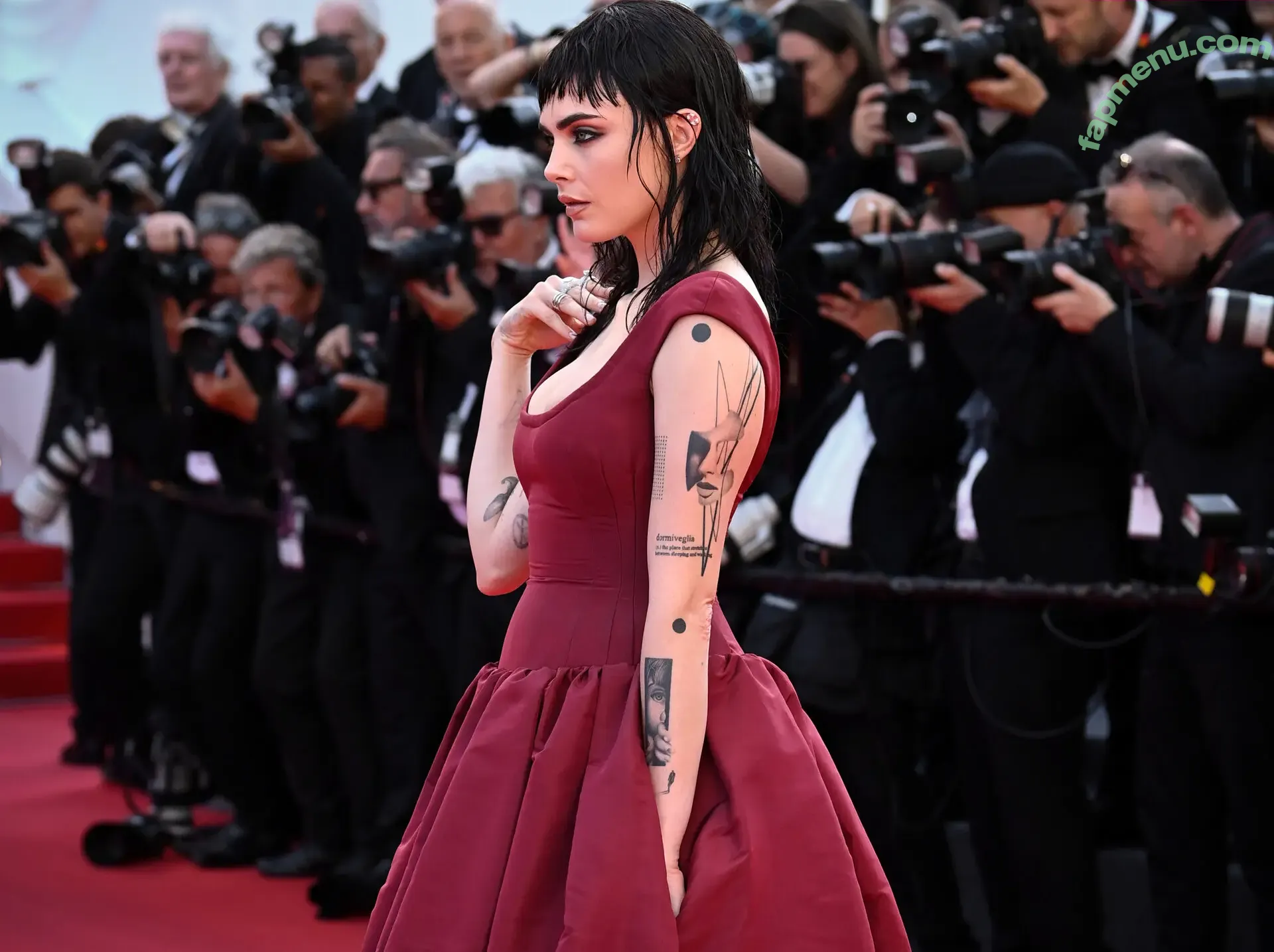 Cara Delevingne nude photo #2784 (caradelevingne)