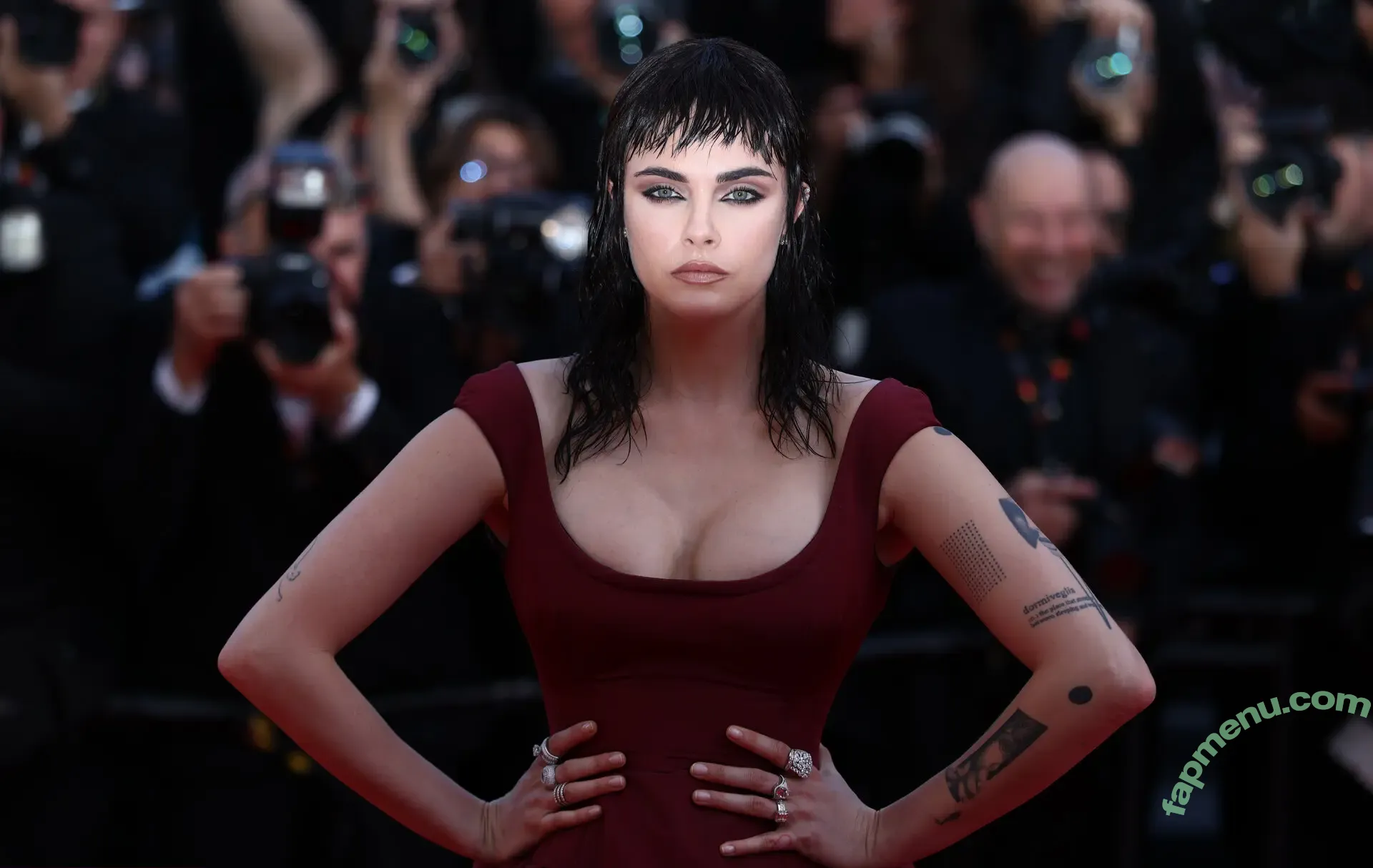 Cara Delevingne nude photo #2789 (caradelevingne)