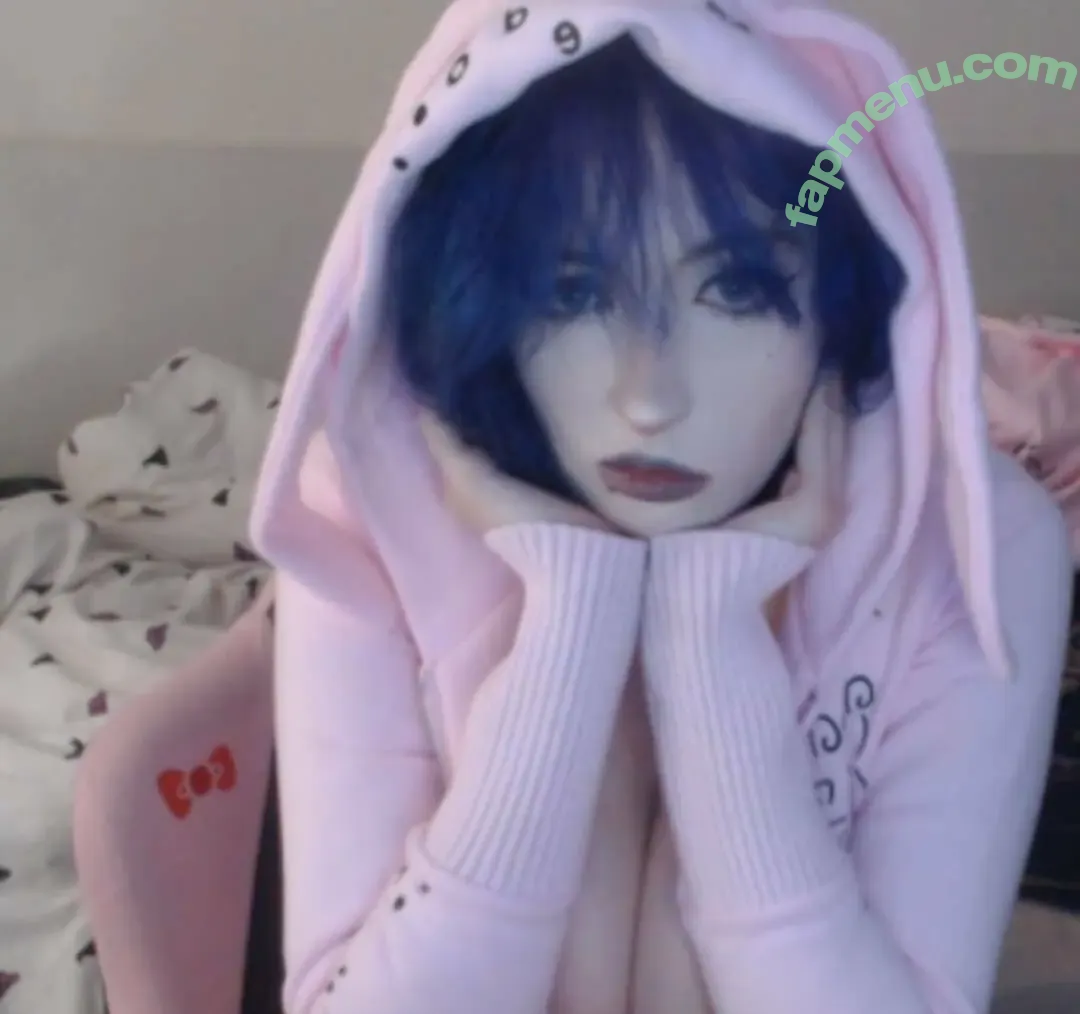 caralouss nude photo #0045 (_caralouise_)