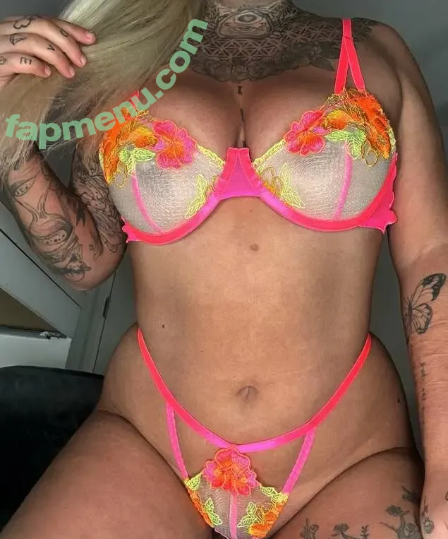 caramay nude photo #0024 (Tattedblondie / caramay_takes_photos)