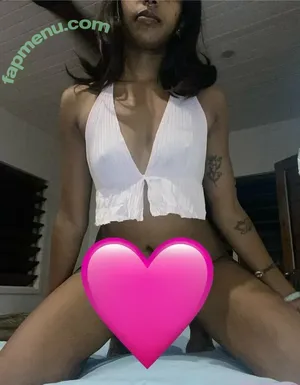 nude photo #0004