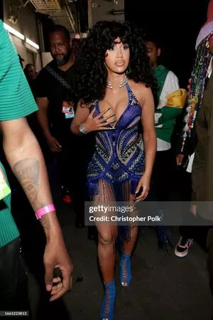 Cardi B / iamcardib nude photo #0286