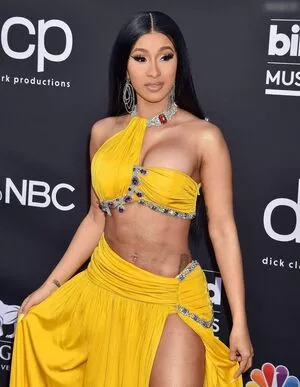 Cardi B / iamcardib nude photo #0563