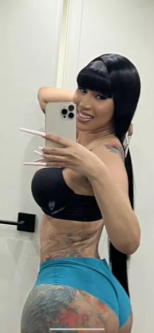 Cardi B / iamcardib nude photo #0578