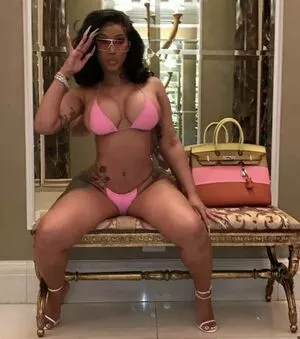 Cardi B / iamcardib nude photo #0791