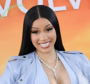 Cardi B / iamcardib nude photo #0966