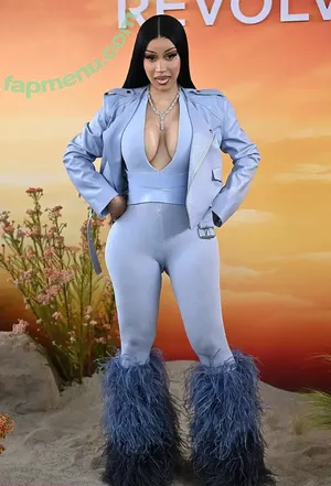 Cardi B / iamcardib nude photo #0978