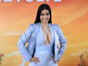 Cardi B / iamcardib nude photo #0986