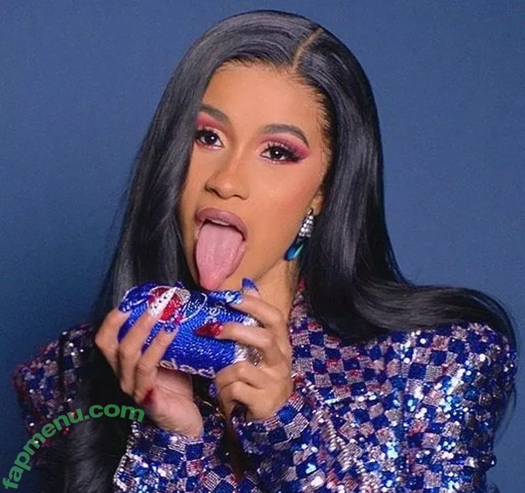 Cardi B nude photo #0176 (cardib / iamcardib)