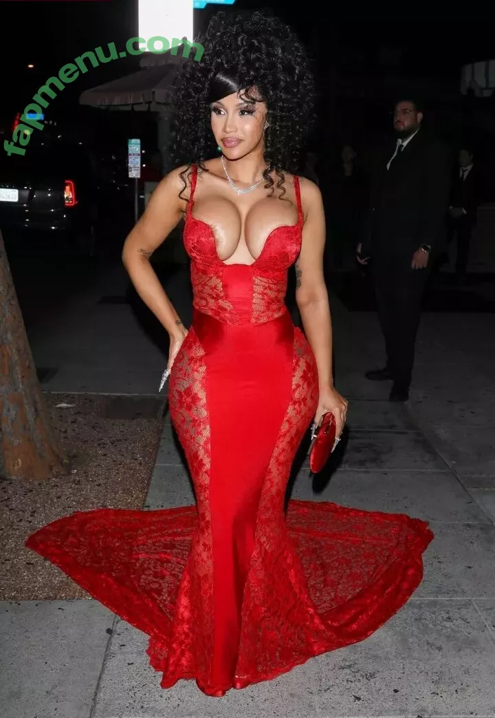 Cardi B nude photo #0538 (iamcardib)