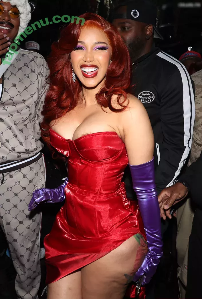 Cardi B nude photo #0804 (iamcardib)