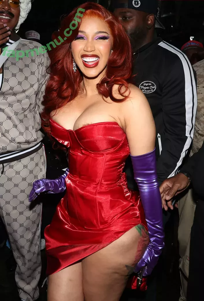 Cardi B nude photo #0823 (iamcardib)