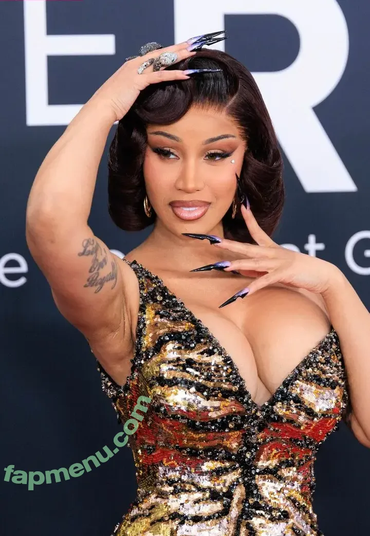 Cardi B nude photo #0883 (iamcardib)