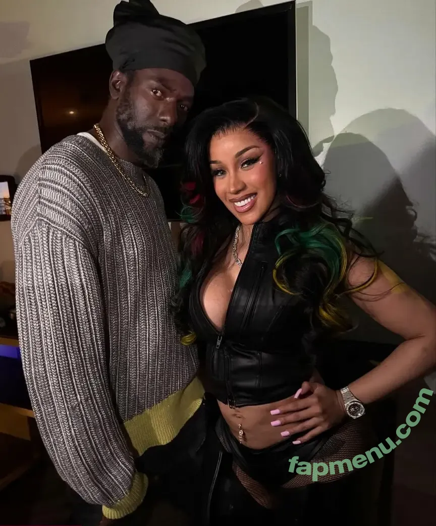 Cardi B nude photo #0971 (iamcardib)