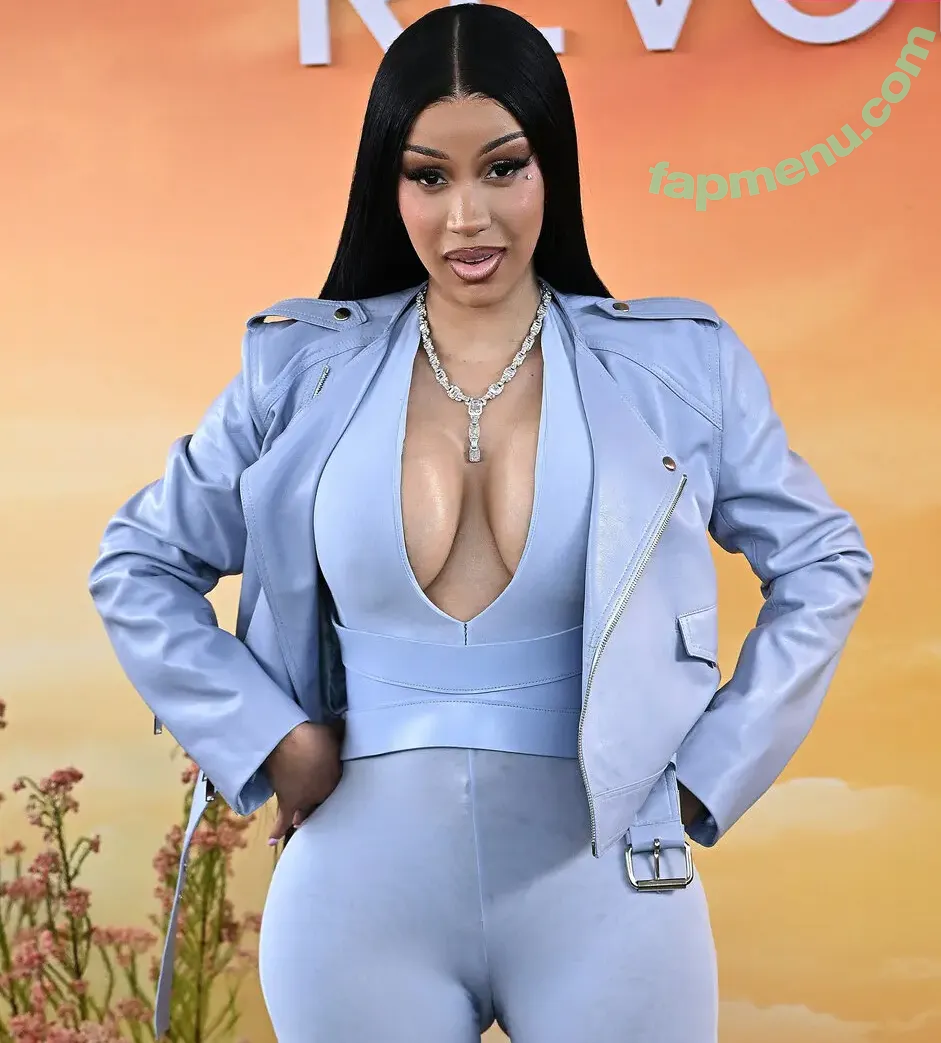 Cardi B nude photo #0977 (iamcardib)
