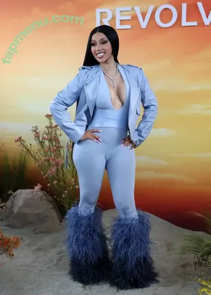 Cardi B / iamcardib nude photo #1008
