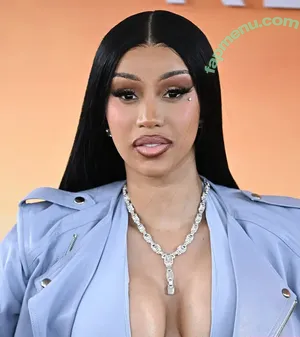 Cardi B / iamcardib nude photo #1014