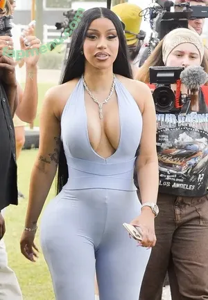 Cardi B / iamcardib nude photo #1020