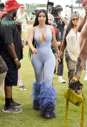 Cardi B / iamcardib nude photo #1026