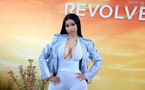 Cardi B / iamcardib nude photo #1030