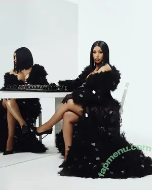 Cardi B / iamcardib nude photo #1169