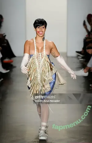 Cardi B / iamcardib nude photo #1174