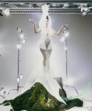 Cardi B / iamcardib nude photo #1191