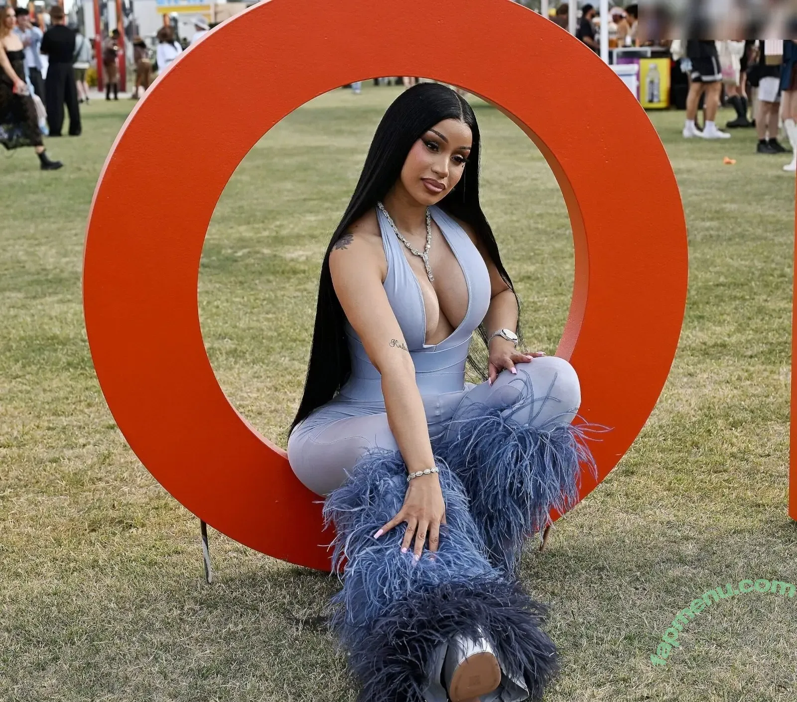 Cardi B nude photo #1029 (iamcardib)