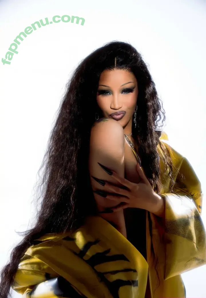 Cardi B nude photo #1099 (iamcardib)