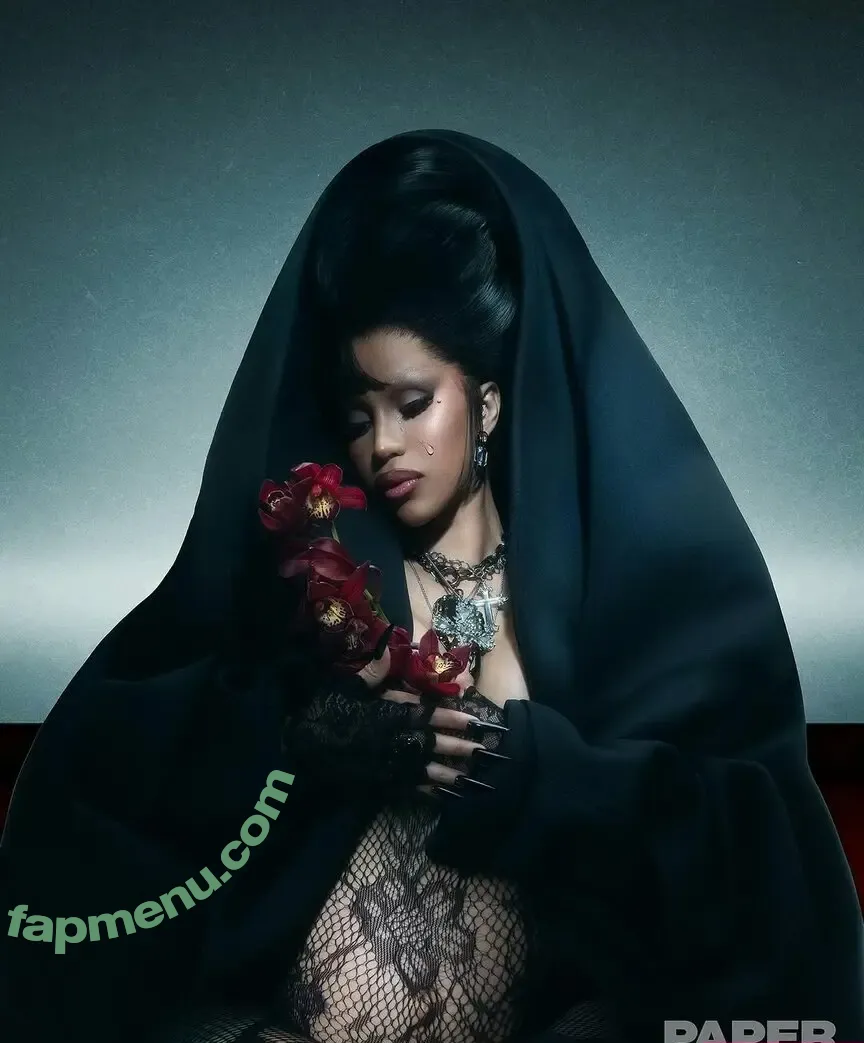 Cardi B nude photo #1193 (cardib / iamcardib)