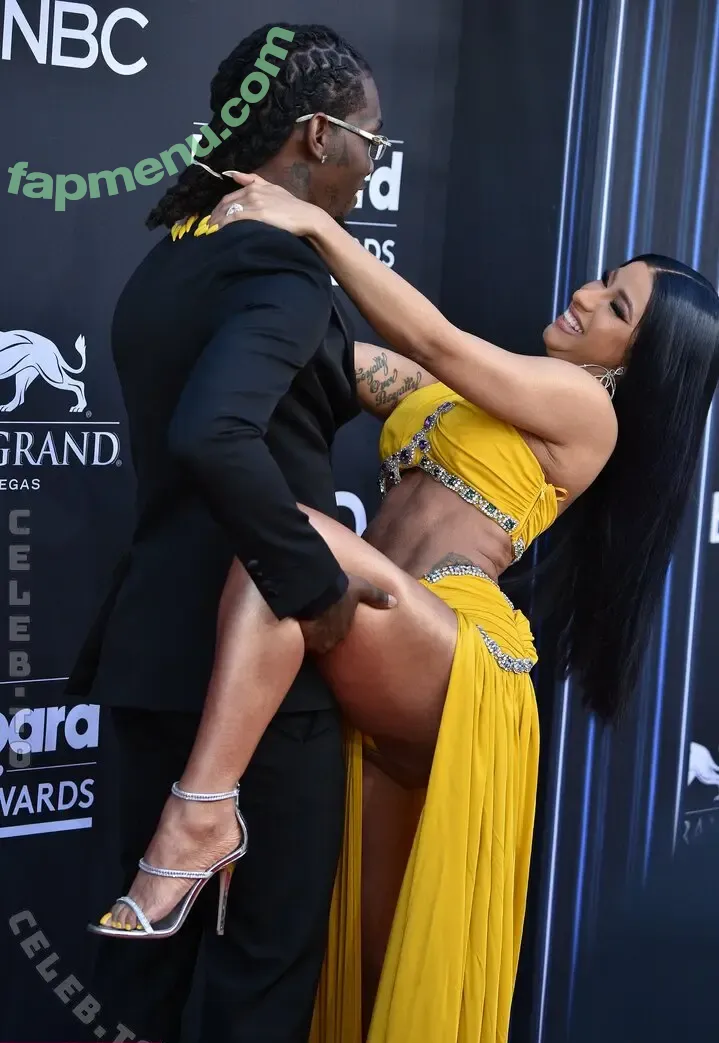 Cardi B nude photo #1212 (cardib / iamcardib)