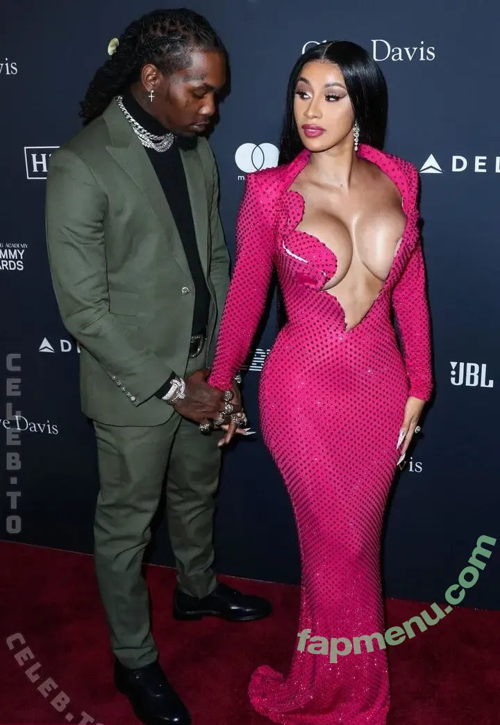 Cardi B nude photo #1217 (cardib / iamcardib)