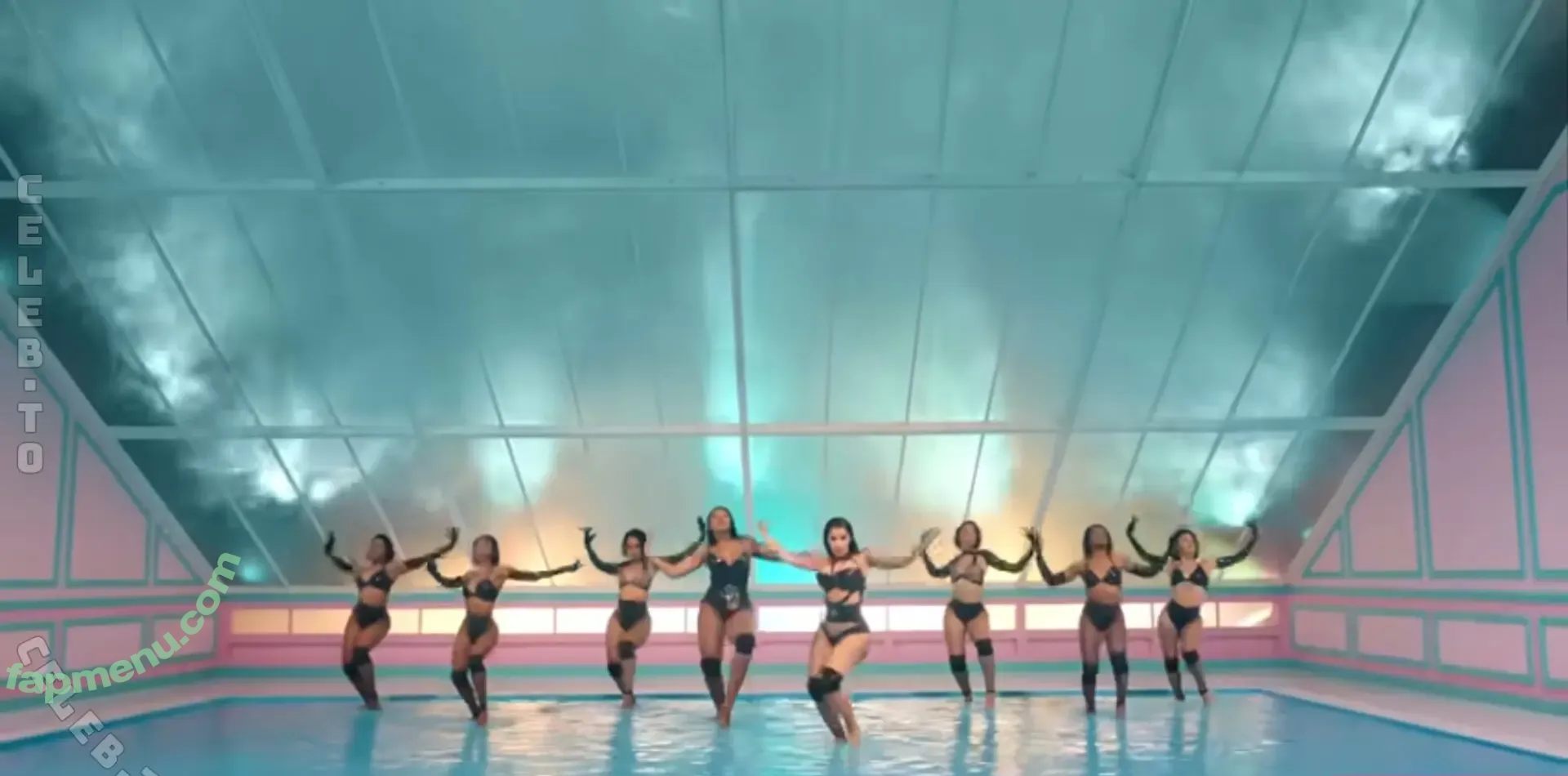 Cardi B nude photo #1253 (cardib / iamcardib)