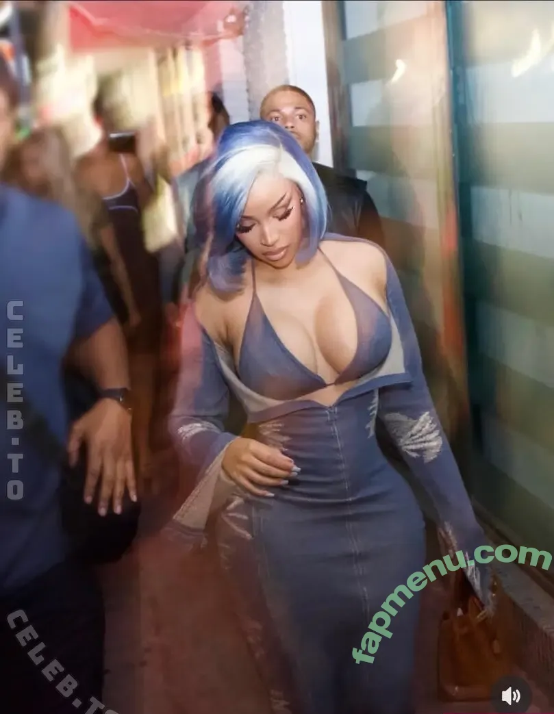 Cardi B nude photo #1270 (cardib / iamcardib)
