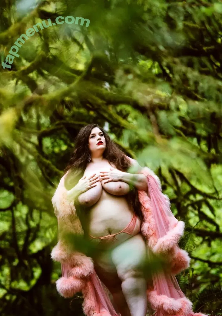 Carina Shero nude photo #0017 (Shero / carinashero / unskinnyshero)