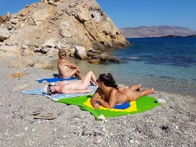 carinamoreschi / camoreschi nude photo #0011