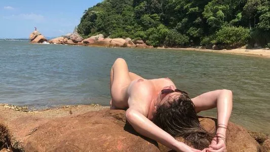 carinamoreschi / camoreschi nude photo #0161