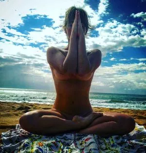 carinamoreschi / camoreschi nude photo #0212