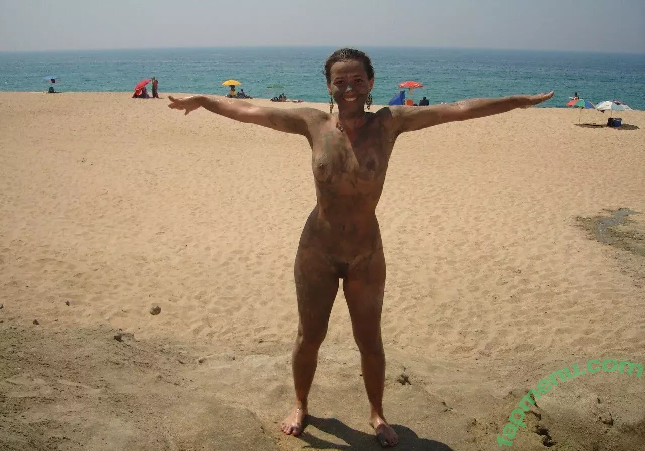 carinamoreschi nude photo #0068 (camoreschi)