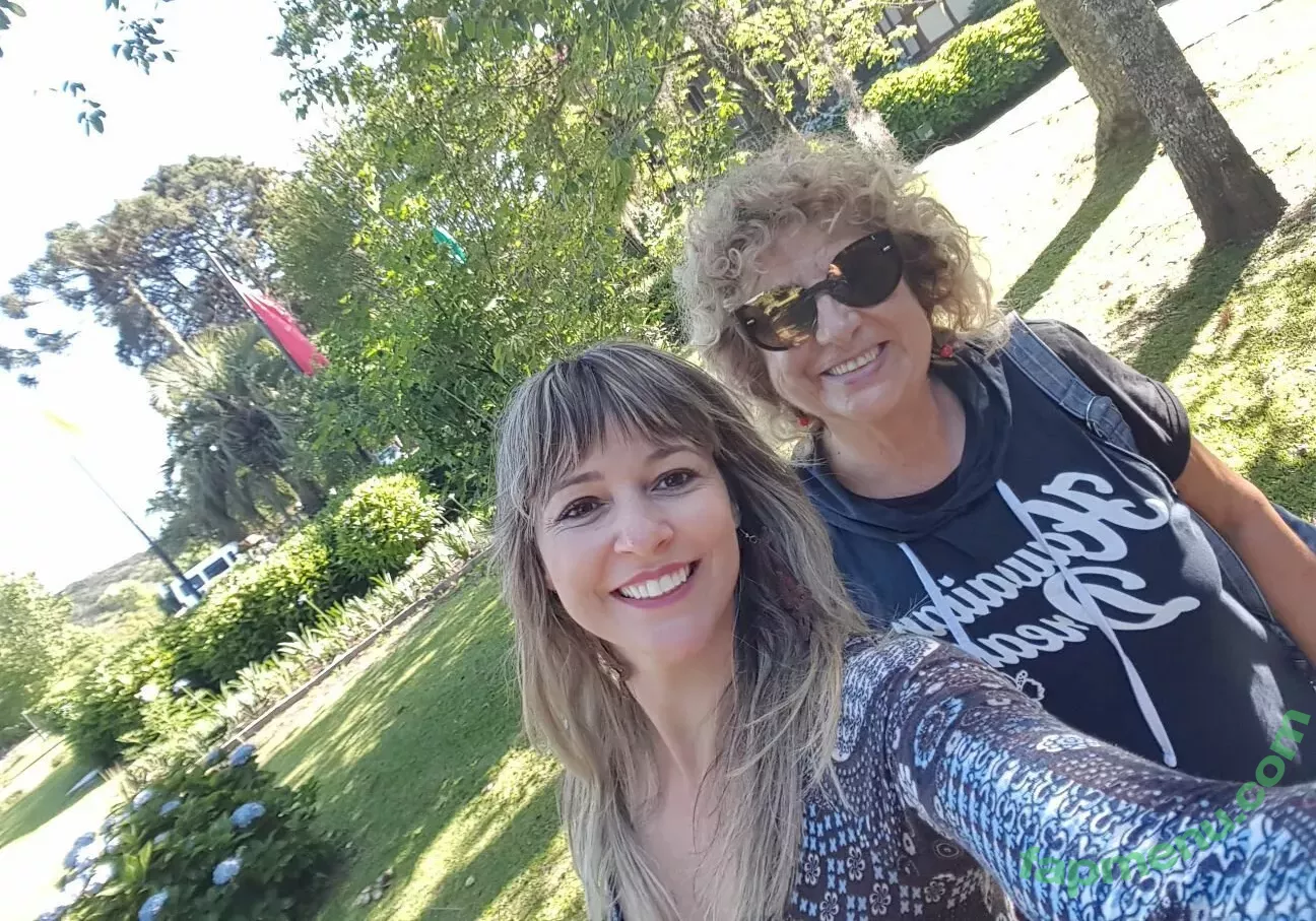 carinamoreschi nude photo #0204 (camoreschi)