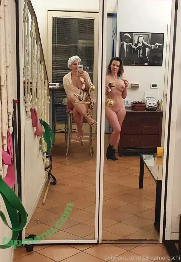 carinamoreschi nude photo #0239 (camoreschi)