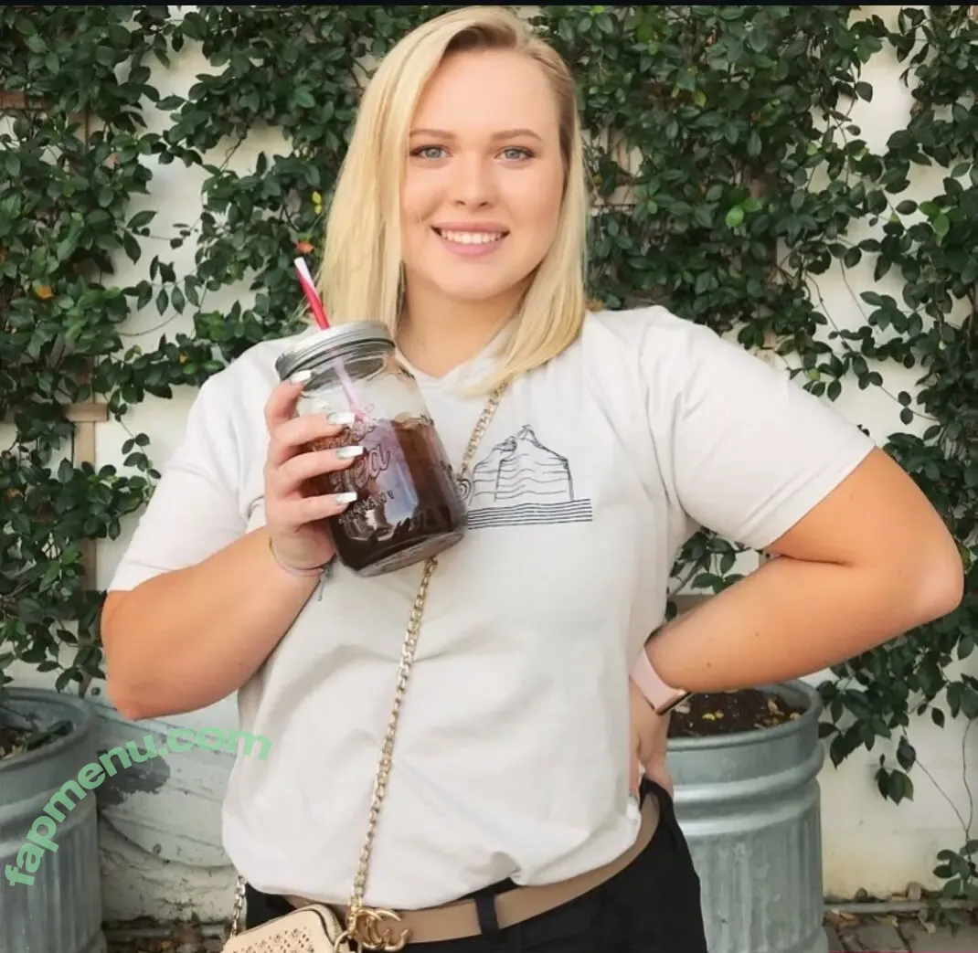 Carissa Codel nude photo #0015 (carissa / carissacodel)