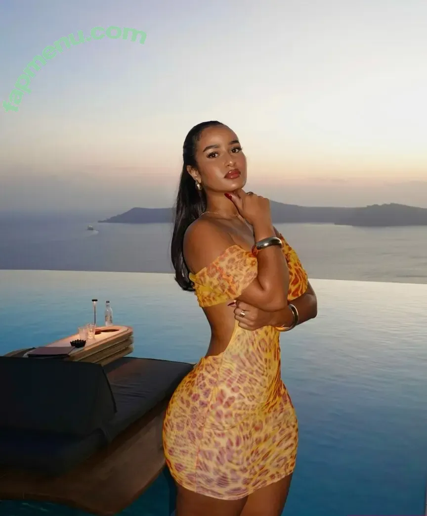 Carla Alison nude photo #0065 (carlaalison_n)