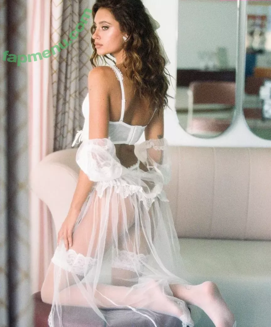 Carla Guetta Cohen nude photo #0201 (carla_guetta / carlaguetta)