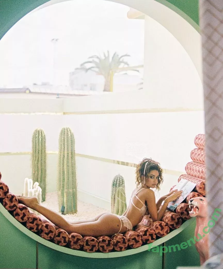 Carla Guetta Cohen nude photo #0207 (carla_guetta / carlaguetta)