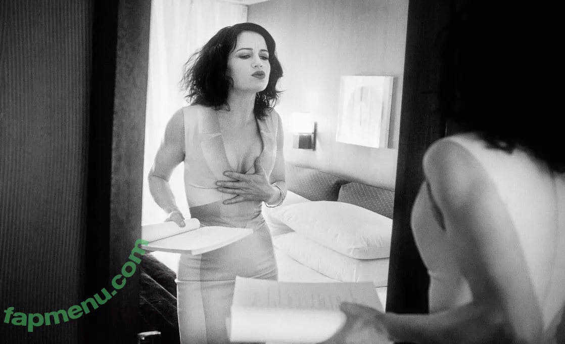 Carla Gugino nude photo #0076 (carlagugino)