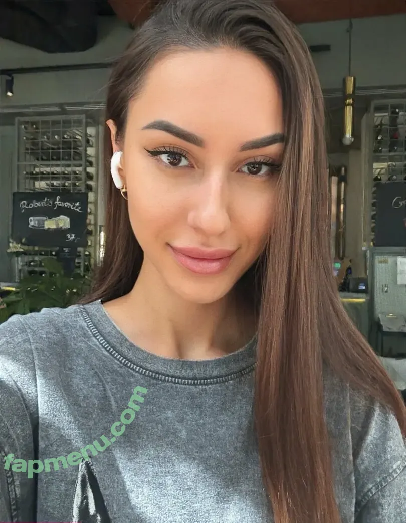 carla_love nude photo #0383 (carla_love)